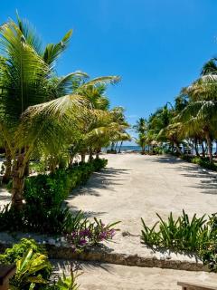 Secluded Beach Villa with Concierge by ALOM - 7