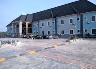 G12 Graceland Hotel - 6