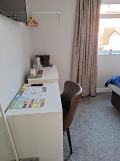 Southport Seaside Apartment - 2 Bedrooms - 6