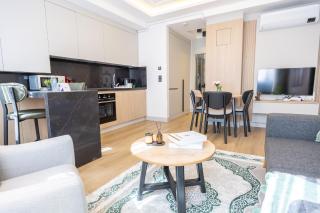 Elegant 1BR Bright Modern Living - 6