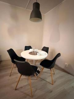 Spacious 2BR Apartment in the Center - 4