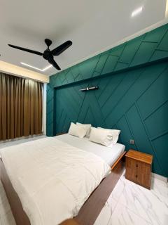 Premium Suites Zamzama - 6