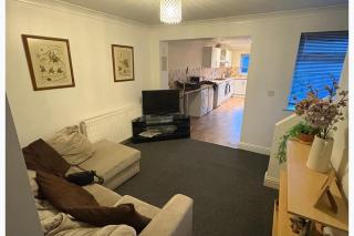 3 Bed - Sleeps 6 - Parking - Central Canterbury - 9