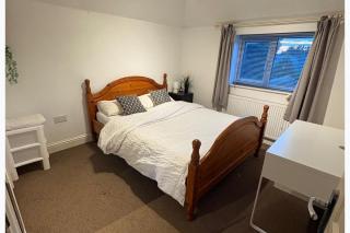 3 Bed - Sleeps 6 - Parking - Central Canterbury - 7