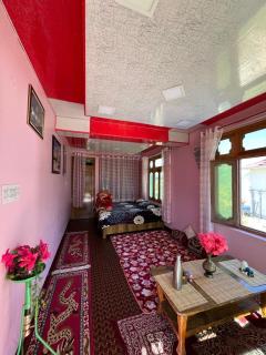 Mountain Paradise Homestay Kalpa - 0