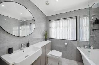Contractor Teams, Family stays, free parking - 7