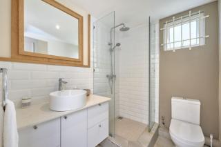 Bayfront Apartment Grand Baie Waterfront Pool Central Location - 9