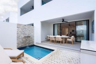 New CHIC 2BR Villa Walk to Beach Pool & Terrace - 2