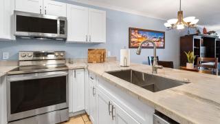 Sea Village 3306 - 2