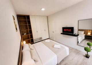 Modern Open Space Apartment - Heart of Tirana - 0