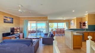 Sunsets on Murchison Full House - Kalbarri, WA - 6