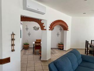 Hermosa Casa Mexicana con Alberca Privada 5 Recámaras Hasta 14 Huéspedes - 6