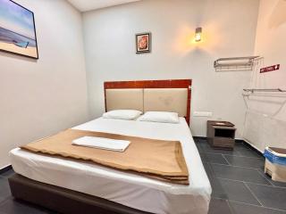 The Ardens Hotel - Taman Desa Cemerlang, Ulu Tiram - 7