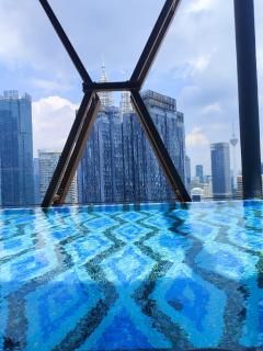 scarletz suites KLCC by Mehek Global - 7