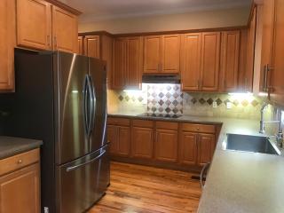 Beautiful North Decatur Townhouse - 2