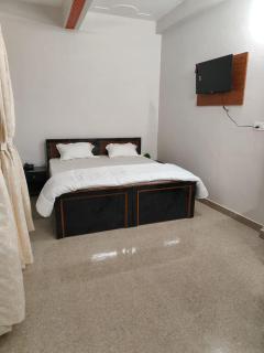 Parnkuti Homestay - 4