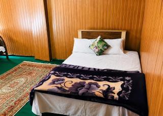 Rama lake view Hotel and Resturant - 7