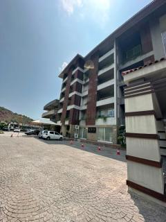 Mariano Apartments - 3