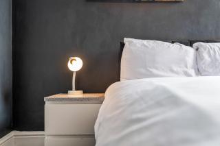#192 Coventry City Base - Modern & Comfortable for 2 - 6
