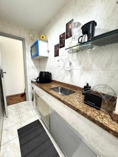 2 Quartos a 300 Metros da Praia Posto 4 - LM129-105 - 9