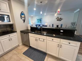 1017 - Premium - Beach Front - 6