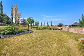 Nolancrest Luxury Retreat Spacious Home with AC - 6