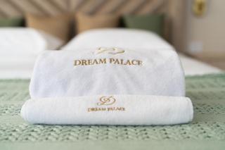 Dream Palace 2 - 1