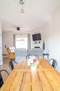 Kanab Family Townhome with Pool and Hot Tub - 1