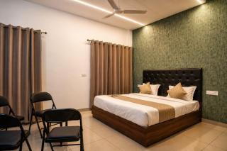 Hotel Amaltas Nayagaon Near PGI & PEC College - 8