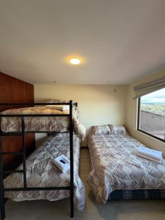 Large house with 4 bedrooms and a panoramic view of Cuenca - 3