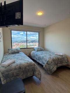 Large house with 4 bedrooms and a panoramic view of Cuenca - 2