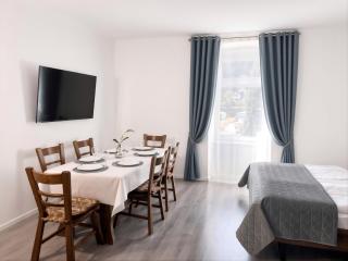 Family Apartment Mürzzuschlag-28-3 - 8