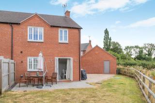3 Bed in Marston Montgomery oc-87450 - 0
