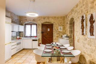 Villa Vincenzos by Villa Plus - 8