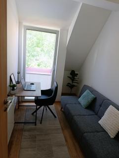 Golden Moon Oasis Scandi Design and Vodno Views - 4