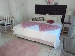 IMS Guesthouse in Summestrand - 9