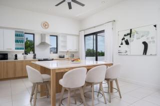 Alize Villa - 4 BR Ocean View - 8