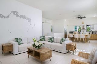 Alize Villa - 4 BR Ocean View - 7