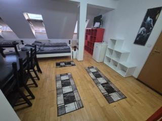 Vienna Room Nr 14 - 1