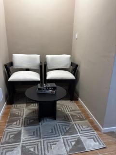 Stylish Studio with Stunning Talanta Stadium Views - 3