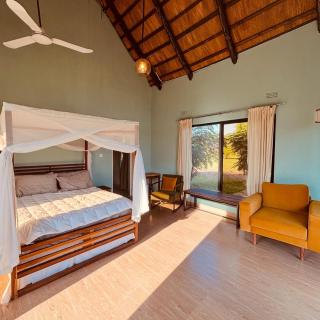 Odegaard Safari Lodge - 1