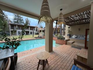 The Bryanston Boutique - 3