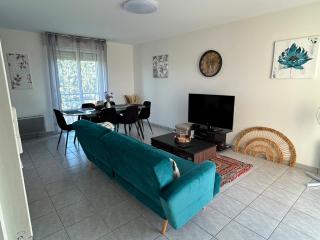 Le Botéro - F3 agréable, 2 chambres, balcon & garage - 9