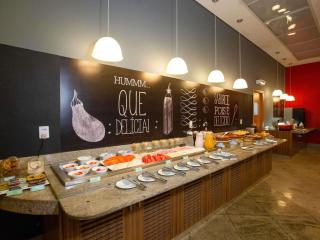 ibis Vitoria Praia de Camburi - 8