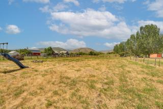 Bear Lake Cabin w/ Spacious Yard + Patio! - 8