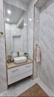 Stylish Apartment Near the Opera House - 6