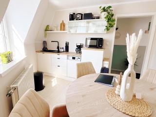 Nordic Nest - Cozy Design Apartment - 2