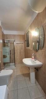 Linda Guesthouse - 3