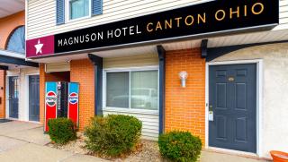 Magnuson Hotel Extended Stay Canton Ohio - 9