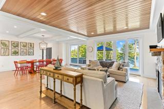 Luxury Waterfront Home w Heated Pool and Hot Tub - 3
